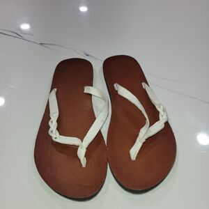 Women White Sz MED 7/8 Summer Thong EVA Slide Beach Outdoor Flops Sandals Flat